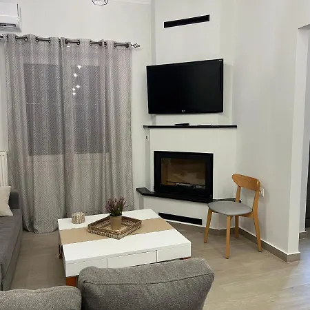 Όμορφη Μονοκατοικία Με 2 Υπνοδωμάτια Και Τζάκι Nafpaktos Extérieur photo